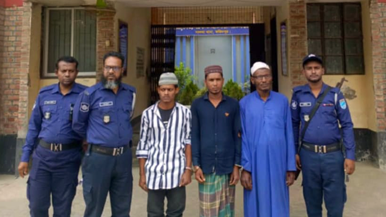 সালথায় আসামি ছিনতাইয়ের ঘটনায় গ্রেপ্তার ৩